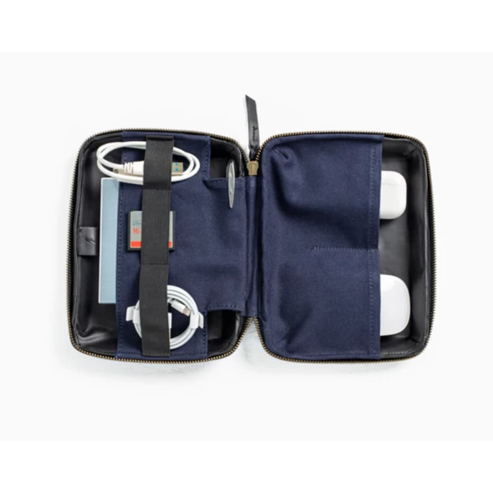 Oblique Ally Canvas Tech Pouch Navy